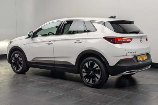 Opel Grandland X (2021) thumbnail 3