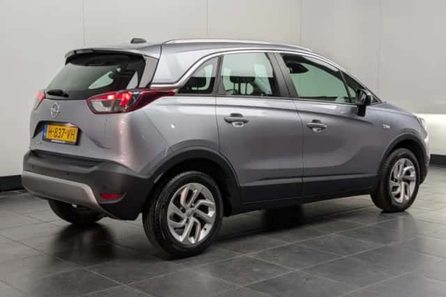 Opel Crossland X (2020) thumbnail 3