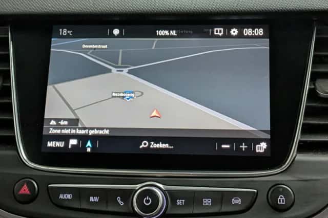 Opel Crossland X (2020) thumbnail 6