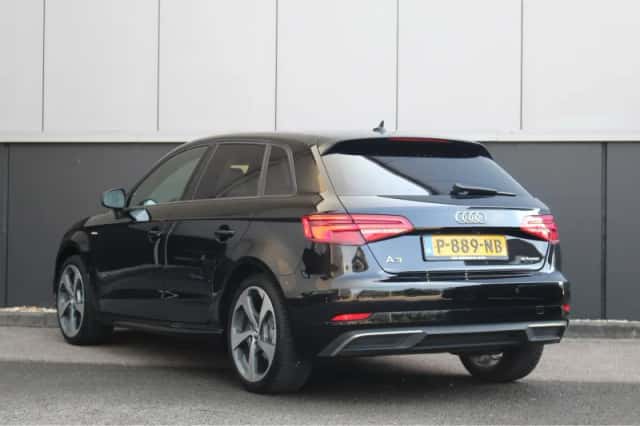 Audi A3 (2017) thumbnail 6