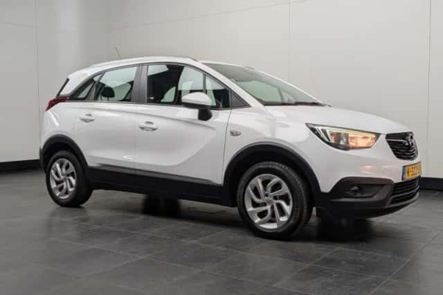 Opel Crossland (2021) thumbnail 2