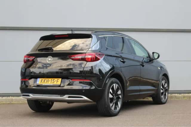 Opel Grandland (2022) thumbnail 2