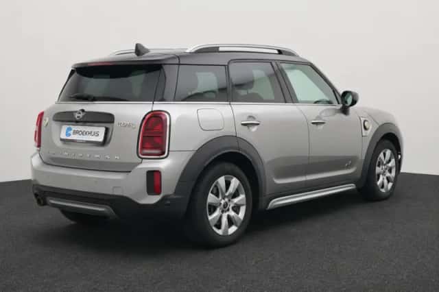 MINI Countryman (2023) thumbnail 2