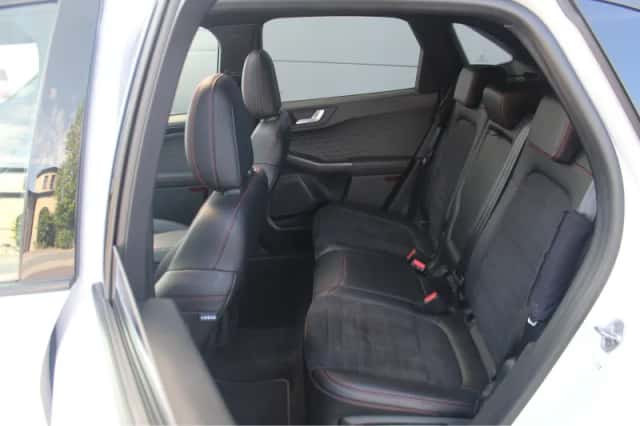 Ford Kuga (2020) thumbnail 6