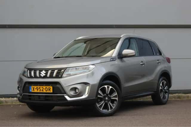 Suzuki Vitara (2023) thumbnail 1