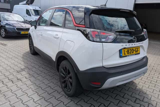 Opel Crossland (2021) thumbnail 2
