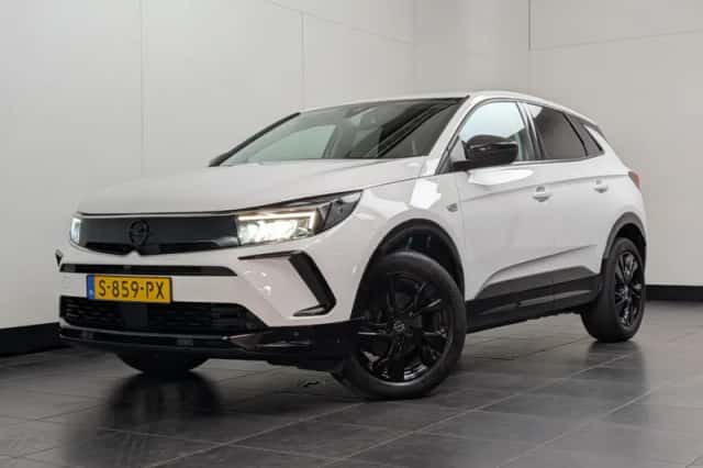 Opel Grandland (2023) thumbnail 1