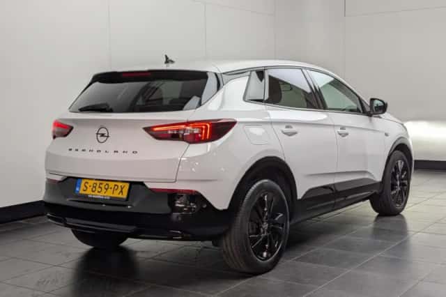 Opel Grandland (2023) thumbnail 4