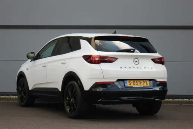 Opel Grandland (2023) thumbnail 6