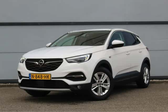 Opel Grandland (2021) thumbnail 1