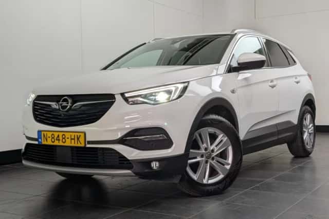 Opel Grandland (2021) thumbnail 1