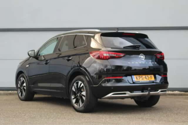 Opel Grandland (2022) thumbnail 6