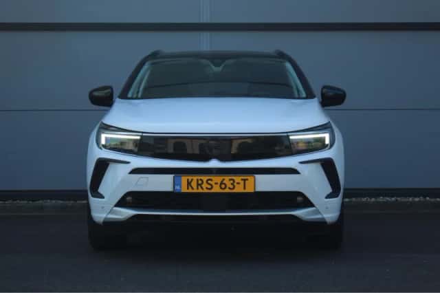 Opel Grandland (2022) thumbnail 6