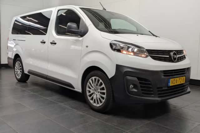 Opel Vivaro (2019) thumbnail 2
