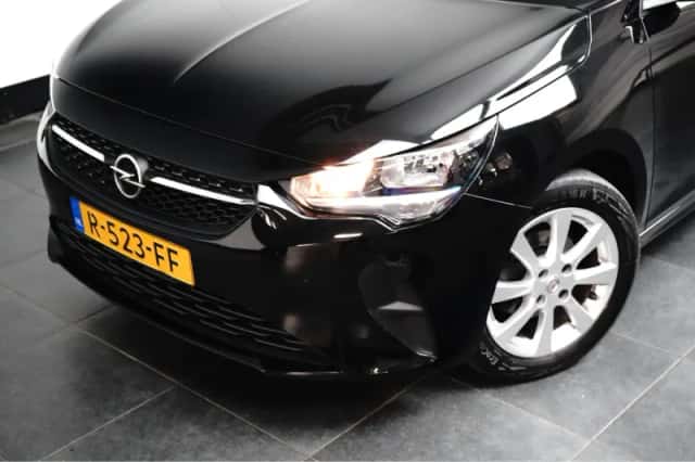 Opel Corsa (2022) thumbnail 2