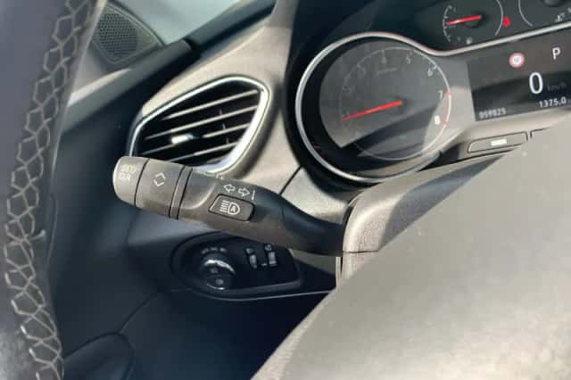 Opel Grandland X (2020) thumbnail 11