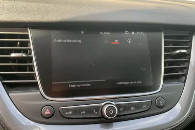 Opel Grandland X (2020) thumbnail 21