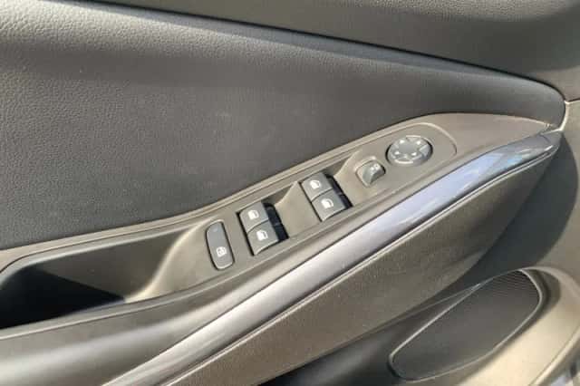 Opel Grandland X (2020) thumbnail 9