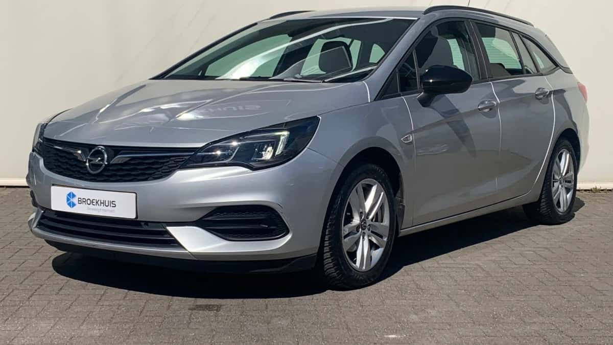 Opel Astra Sports Tourer (2021) — foto 1