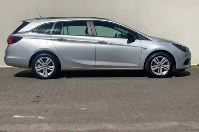 Opel Astra Sports Tourer (2021) thumbnail 4