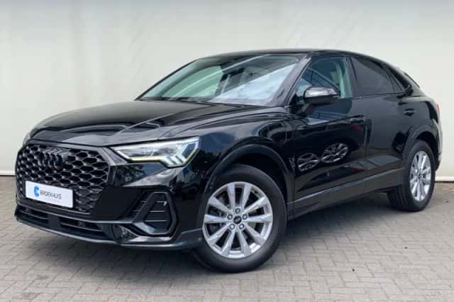 Audi Q3 (2022) thumbnail 1