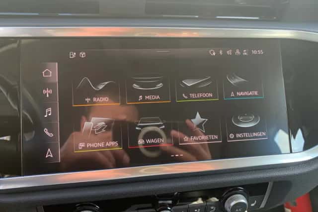Audi Q3 (2022) thumbnail 16