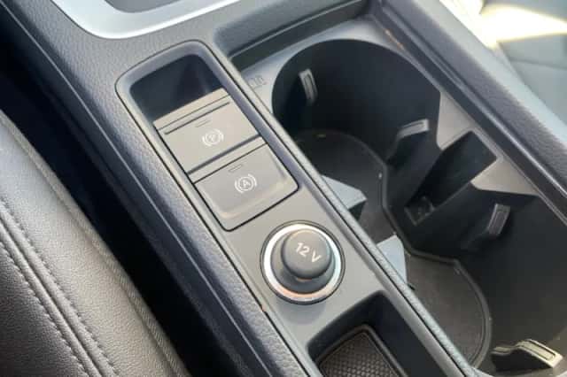 Audi Q3 (2022) thumbnail 27