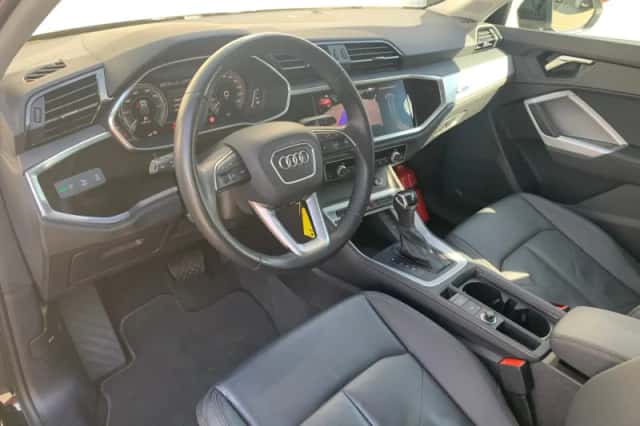 Audi Q3 (2022) thumbnail 7