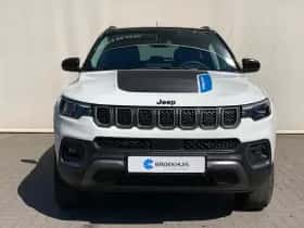 Jeep Compass (2024) thumbnail 2