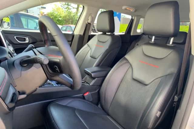 Jeep Compass (2024) thumbnail 28