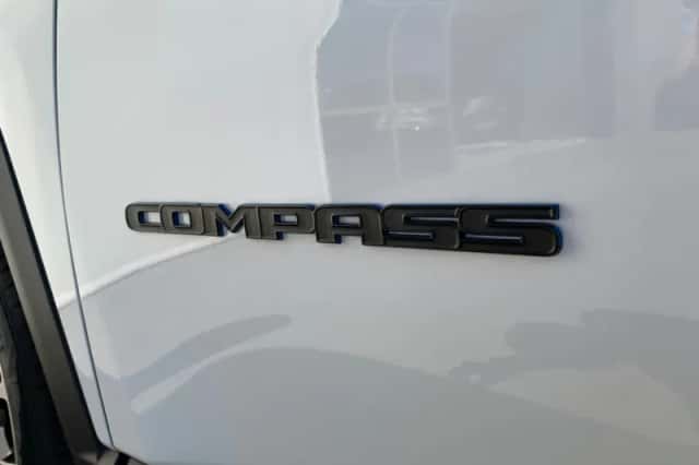 Jeep Compass (2024) thumbnail 44