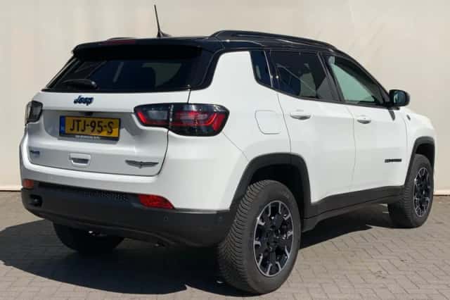 Jeep Compass (2024) thumbnail 7