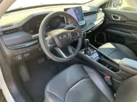 Jeep Compass (2024) thumbnail 8