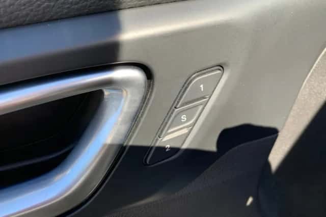 Jeep Compass (2024) thumbnail 10