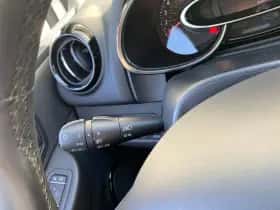 Renault Clio (2019) thumbnail 11