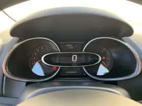 Renault Clio (2019) thumbnail 16
