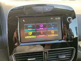 Renault Clio (2019) thumbnail 17