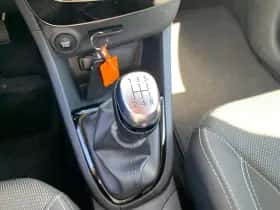 Renault Clio (2019) thumbnail 24