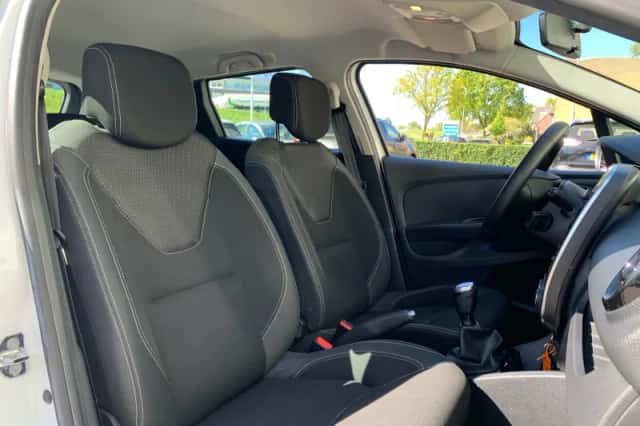 Renault Clio (2019) thumbnail 30
