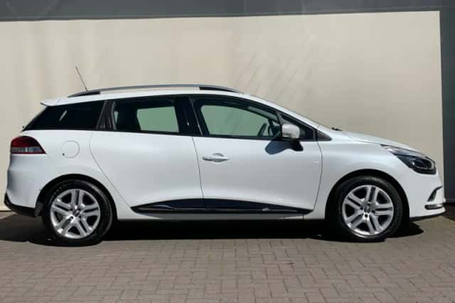 Renault Clio (2019) thumbnail 6