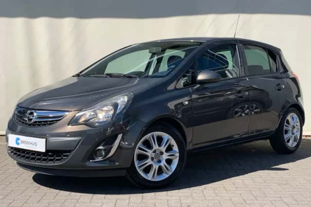 Opel Corsa (2014) thumbnail 1