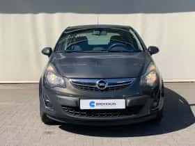 Opel Corsa (2014) thumbnail 2