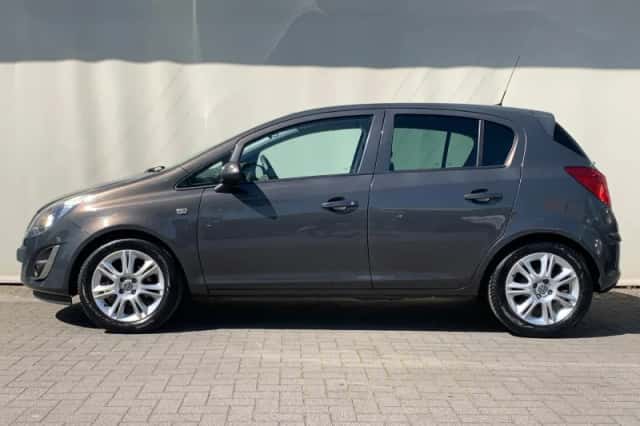 Opel Corsa (2014) thumbnail 4