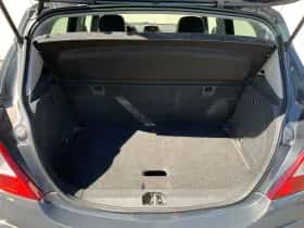 Opel Corsa (2014) thumbnail 36