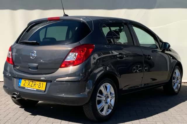 Opel Corsa (2014) thumbnail 7