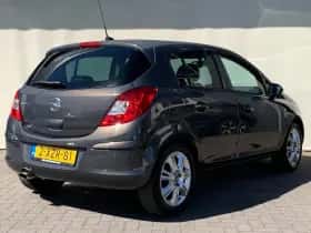 Opel Corsa (2014) thumbnail 7