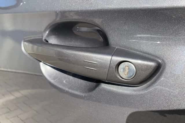 Opel Grandland X (2020) thumbnail 39