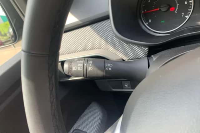 Dacia Sandero Stepway (2021) thumbnail 11