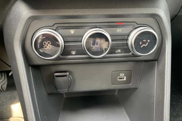 Dacia Sandero Stepway (2021) thumbnail 25