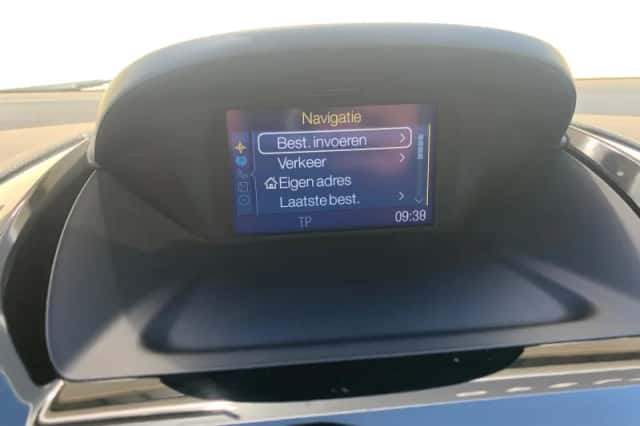 Ford B-Max (2015) thumbnail 16